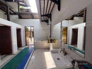 Bathroom and Toilets @ Armani Beach House Kuala Terengganu